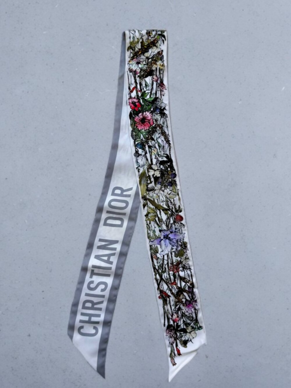 Christian Dior D-Millefiori Floral White Mitzah Silk Bandeau Long Scarf - Picture 5 of 8